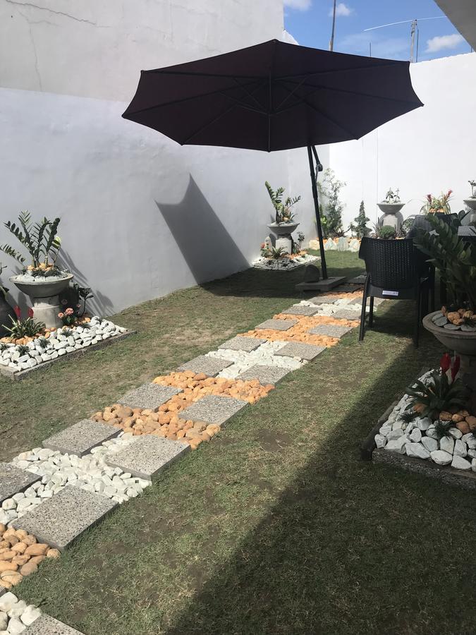 Hillary Timog Park Homes Angeles Bagian luar foto