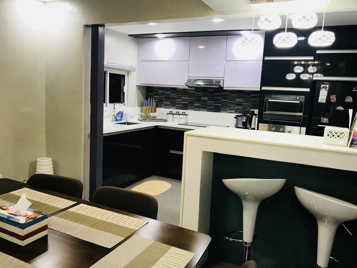 Hillary Timog Park Homes Angeles Bagian luar foto