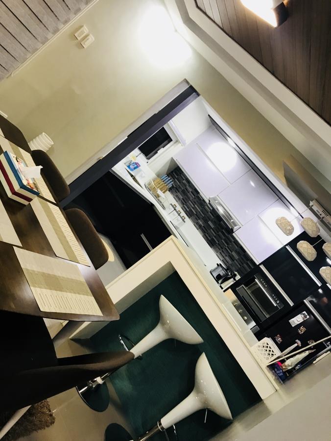 Hillary Timog Park Homes Angeles Bagian luar foto